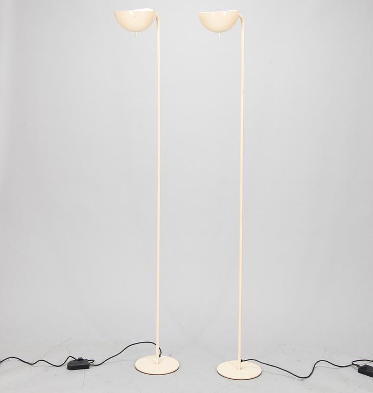 A pair of 20th century floor lamps.