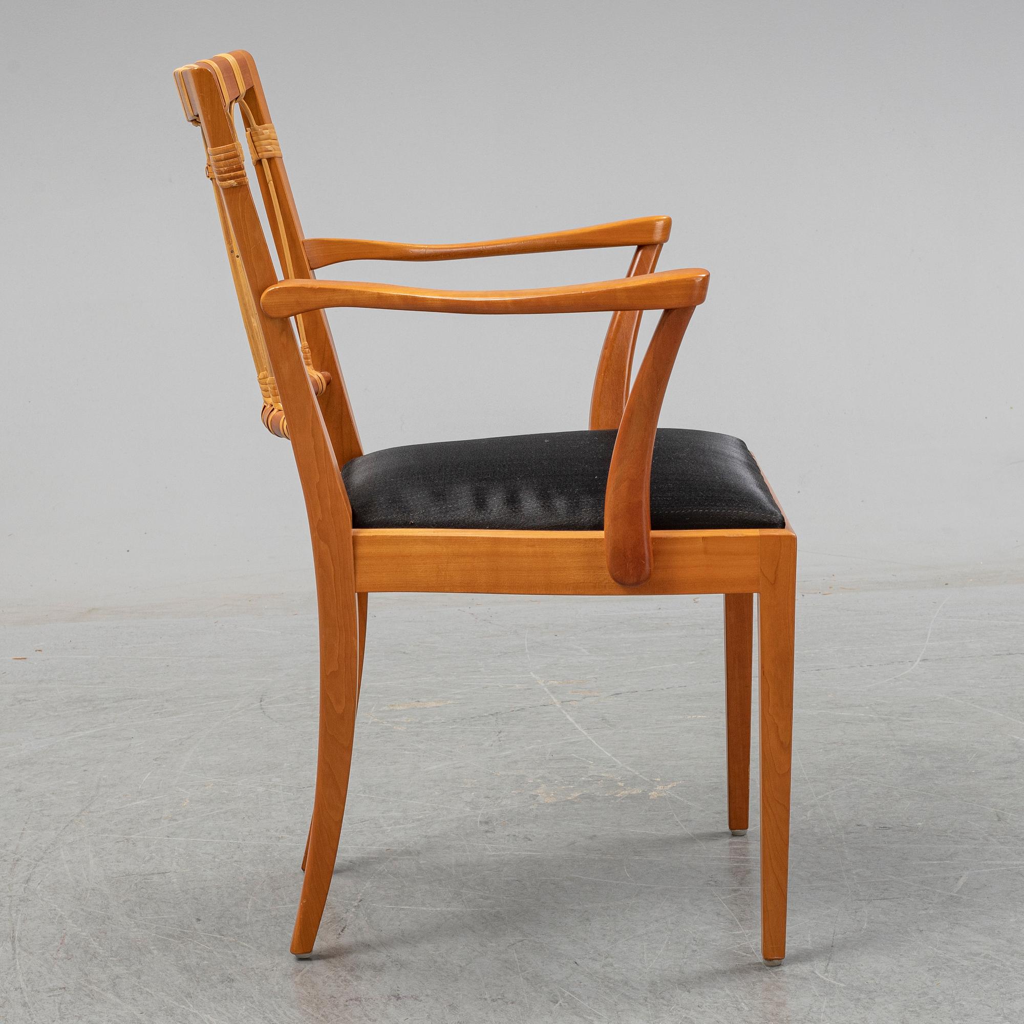 JOSEF FRANK, karmstol modell 1165, Firma Svenskt Tenn.