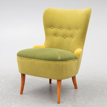 A Swedish sofa and chair, mid 20th century.