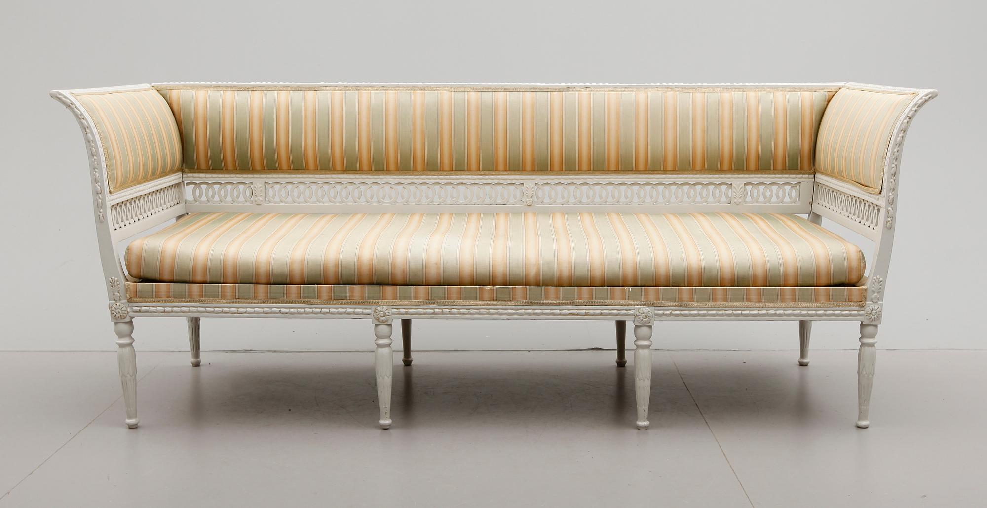 SOFFA, sengustaviansk, omkring år 1800.