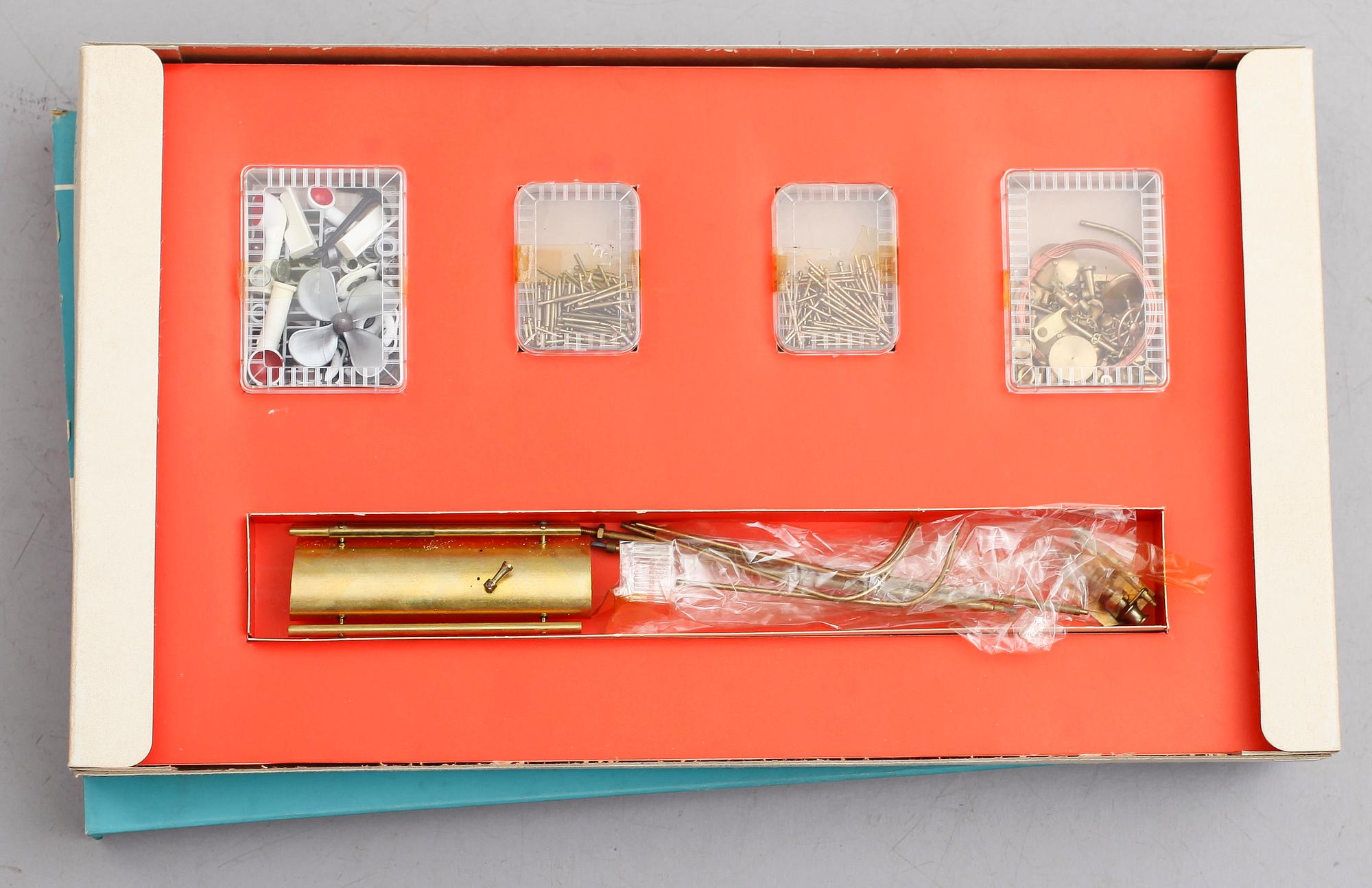 SAMLING BYGGSATSER, 5 st, bl a Hubley.