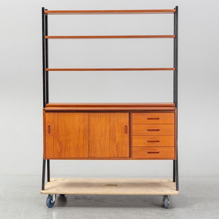 A 1960s/1970s shelf.