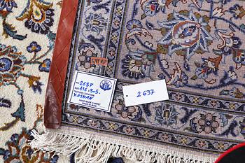 A carpet, Kashan 416 x 303 cm.