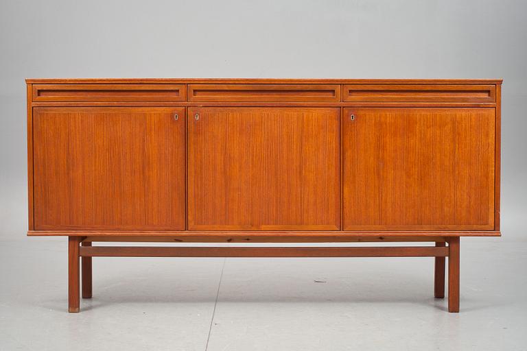 SIDEBOARD, 1960-tal.