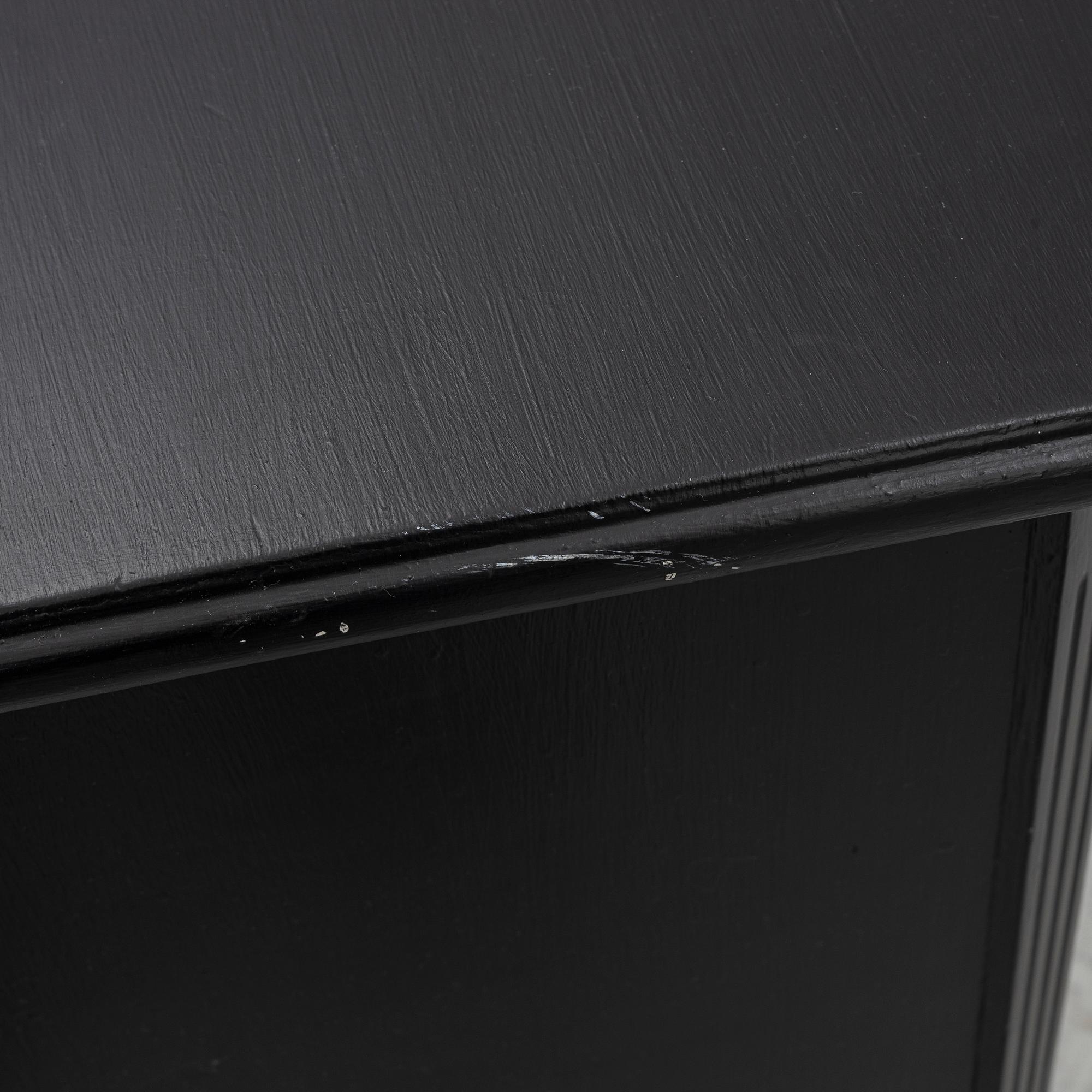 byrå, gustaviansk stil, 1900-talets andra hälft.