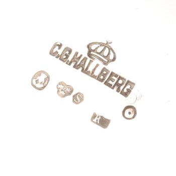 KAFFESERVIS, 3 delar, silver, C.G. Hallberg, Stockholm, 1919. Vikt 1225 g.