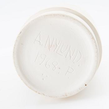 Anita Nylund,.