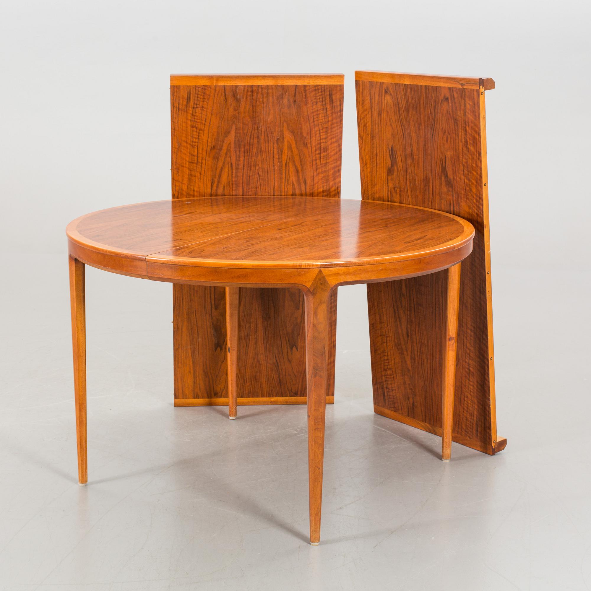 A BERTIL FRIDHAGEN DINING TABLE 1958.