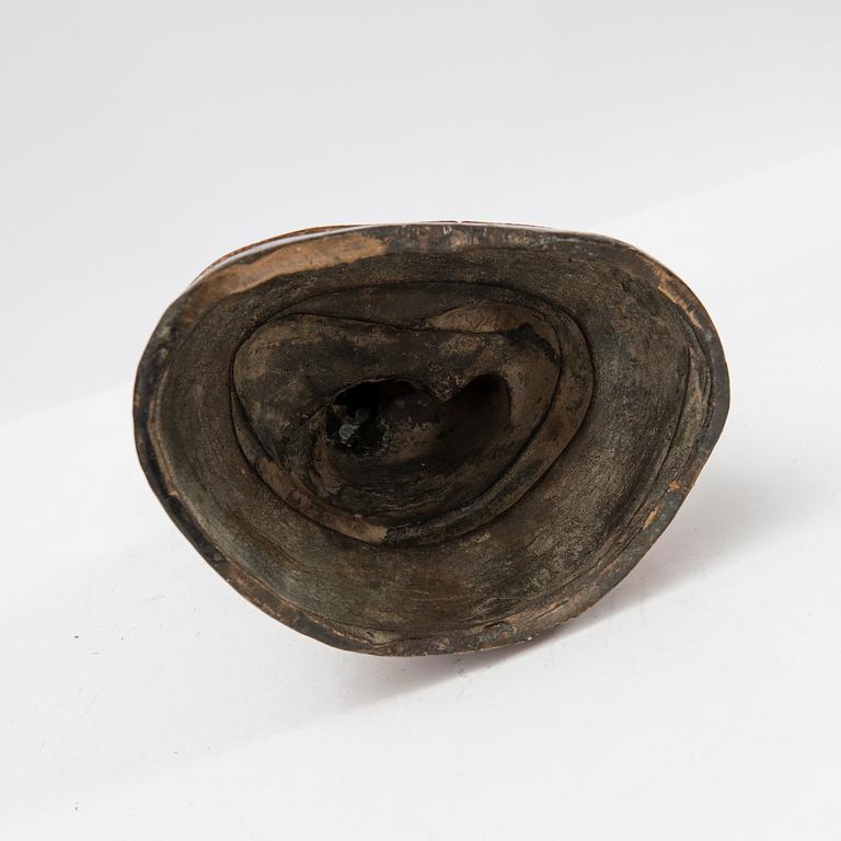 Buddha, brons, troligen sen Ming (1368-1644).