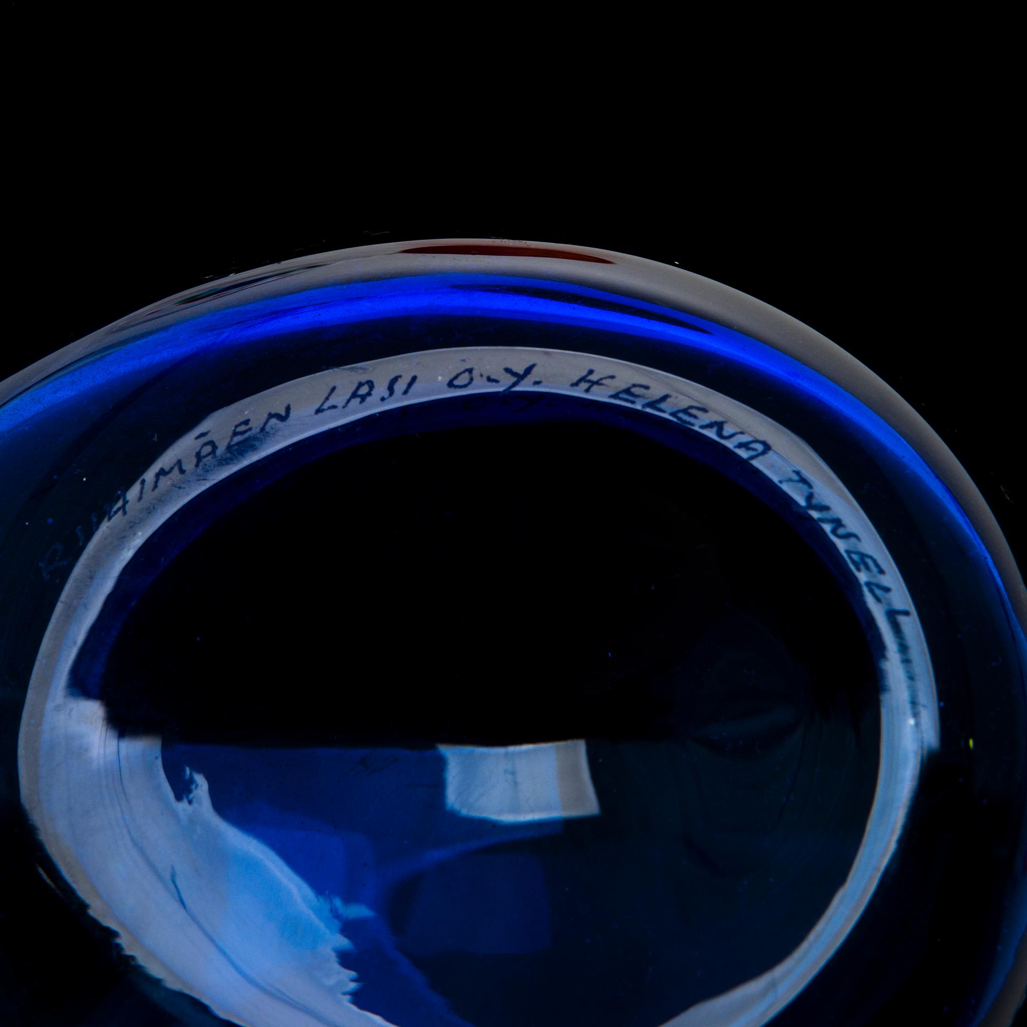 HELENA TYNELL, maljakoita, 3 kpl, "Kuikka", Riihimäen Lasi Oy. Suunniteltu 1975.