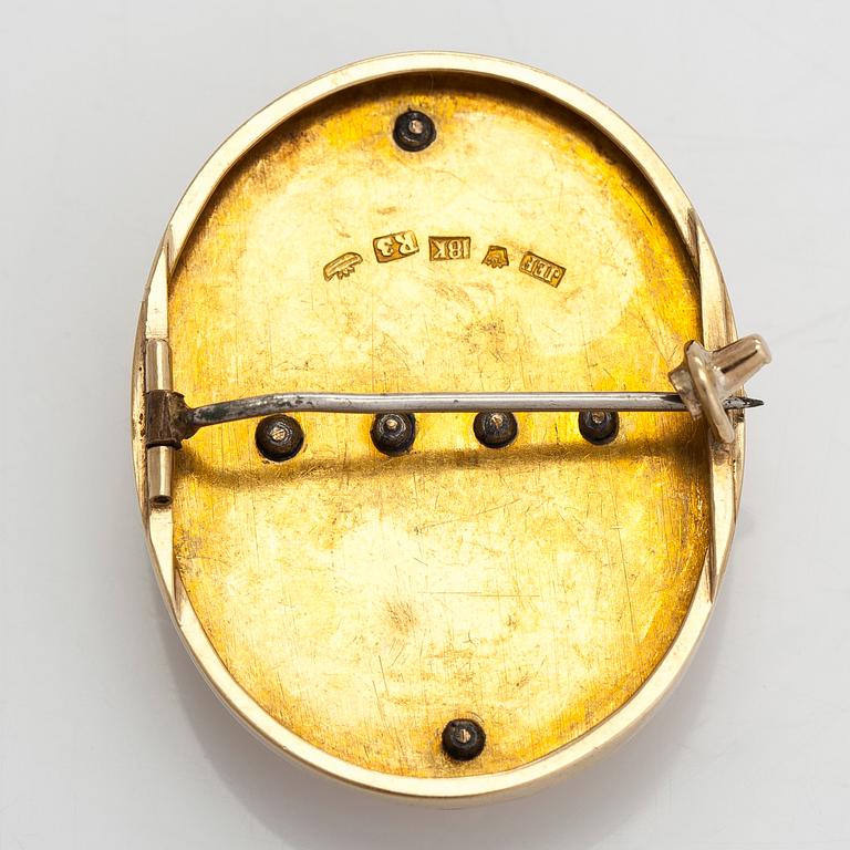 Brosch, 18K guld och granatglasdublett, Johan Edvard Fagerroos, Helsingfors 1874.