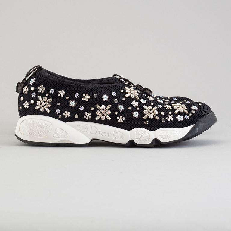 a pair of CHRISTIAN DIOR 'Dior Fusion' sneakers, size 39.