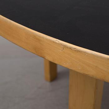 ALVAR AALTO, matbord, modell 91, Artek, Finland.