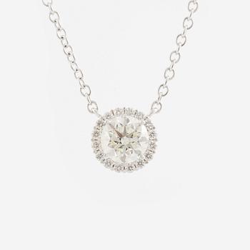 Collier 18K vitguld med briljantslipade diamanter.