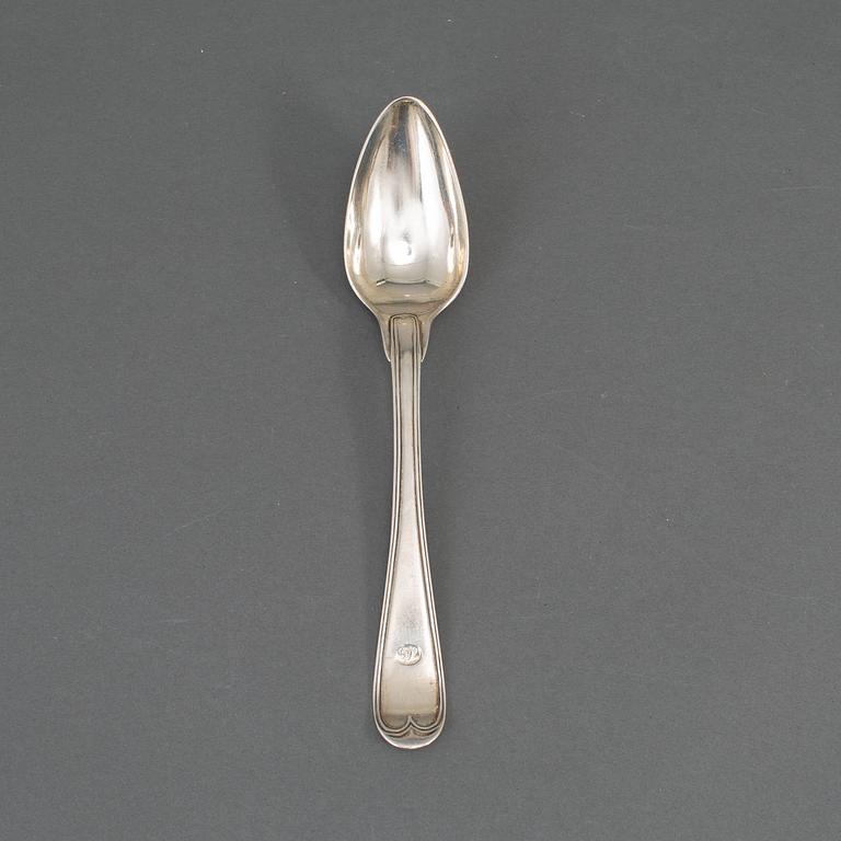 A Swedish set of twelve 19th century silver dessert spoons, mark of ID Blomstervwall, Gothenburg 1825.