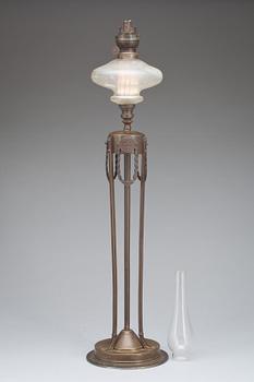 FOTOGENLAMPA, Art-nouveau. 1900-talets första hälft.