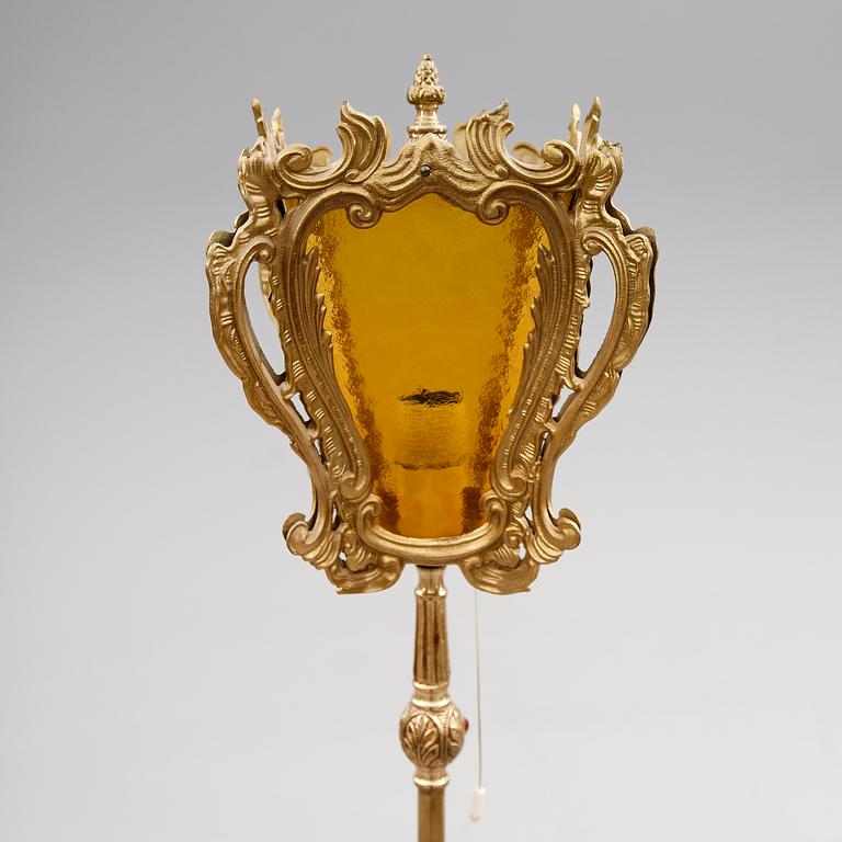 GOLVLAMPA, 1900-talets mitt.