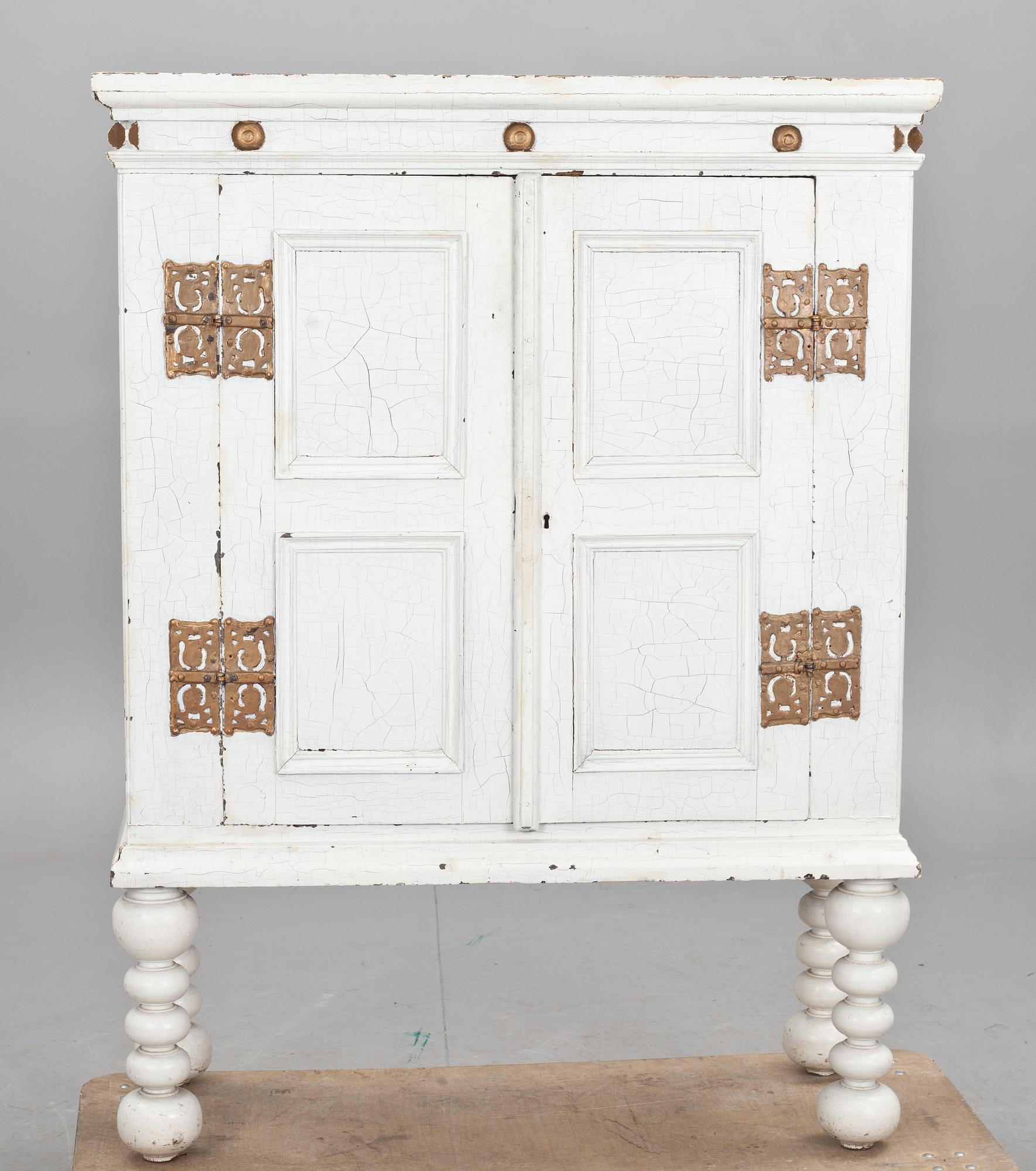 SKÅP, barock. 1700-tal.