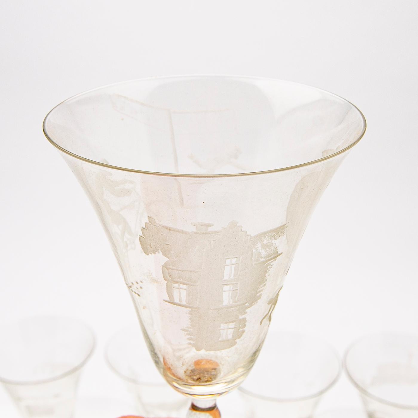 Fredrik Frisendahl, Glass service, 17 pcs, first half of the 20th century.