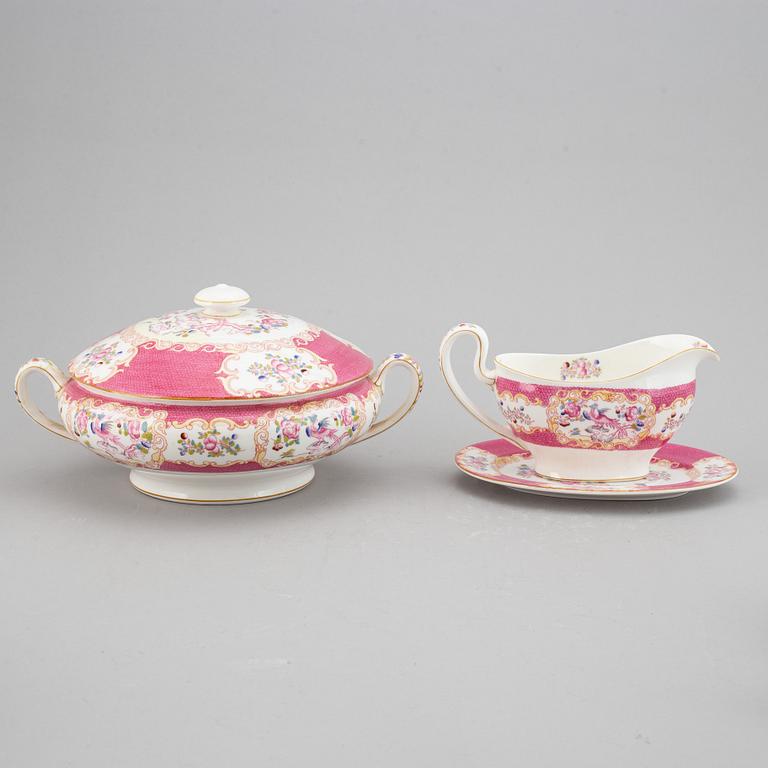 A part 'Pink Cockatrice' dinner and coffee and tea service, England, Minton, early 20th century (123 pieces).
