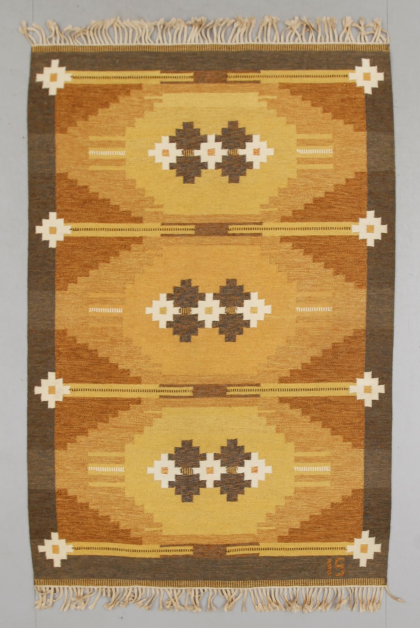 MATTA, rölakan, monogramsignerad IS (Ingegerd Silow), Ca 243 x 160 cm.