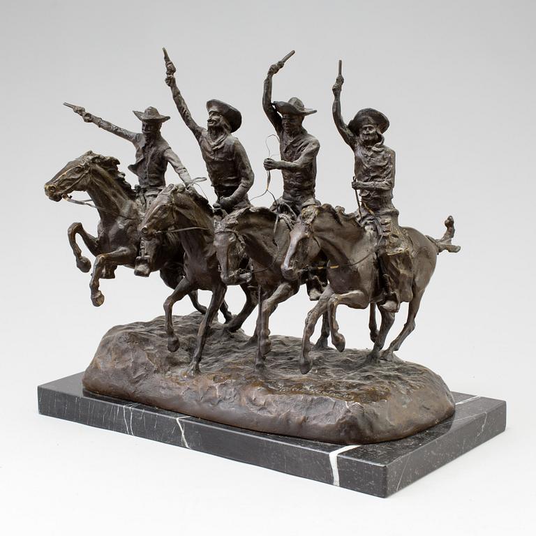 FREDERIC S REMINGTON, a bronze sculpture from the 20th century.