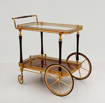 SERVERINGSVAGN, 1900-talets andra hälft.
