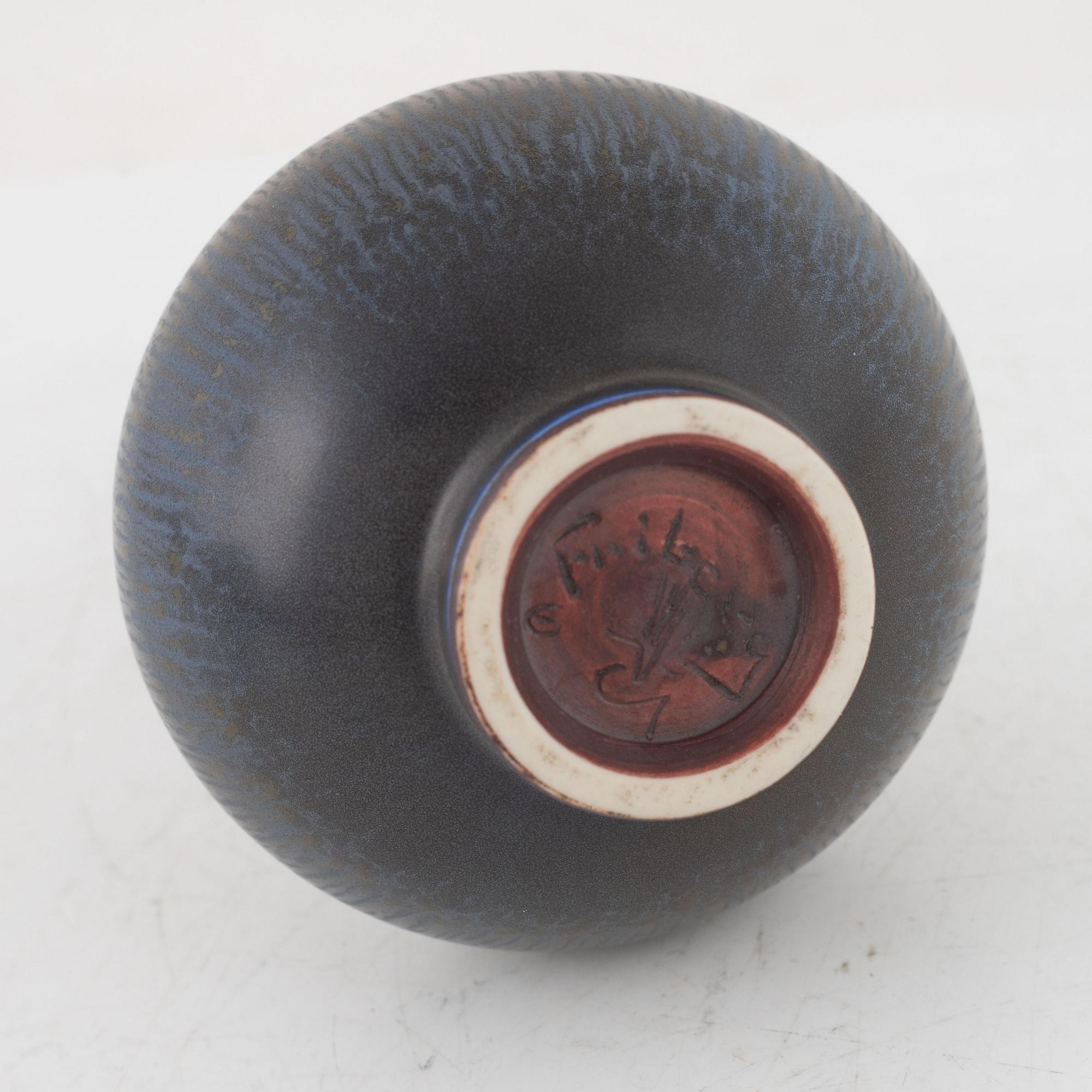 Berndt Friberg, a stoneware vase, Gustavsberg studio, Sweden 1963.