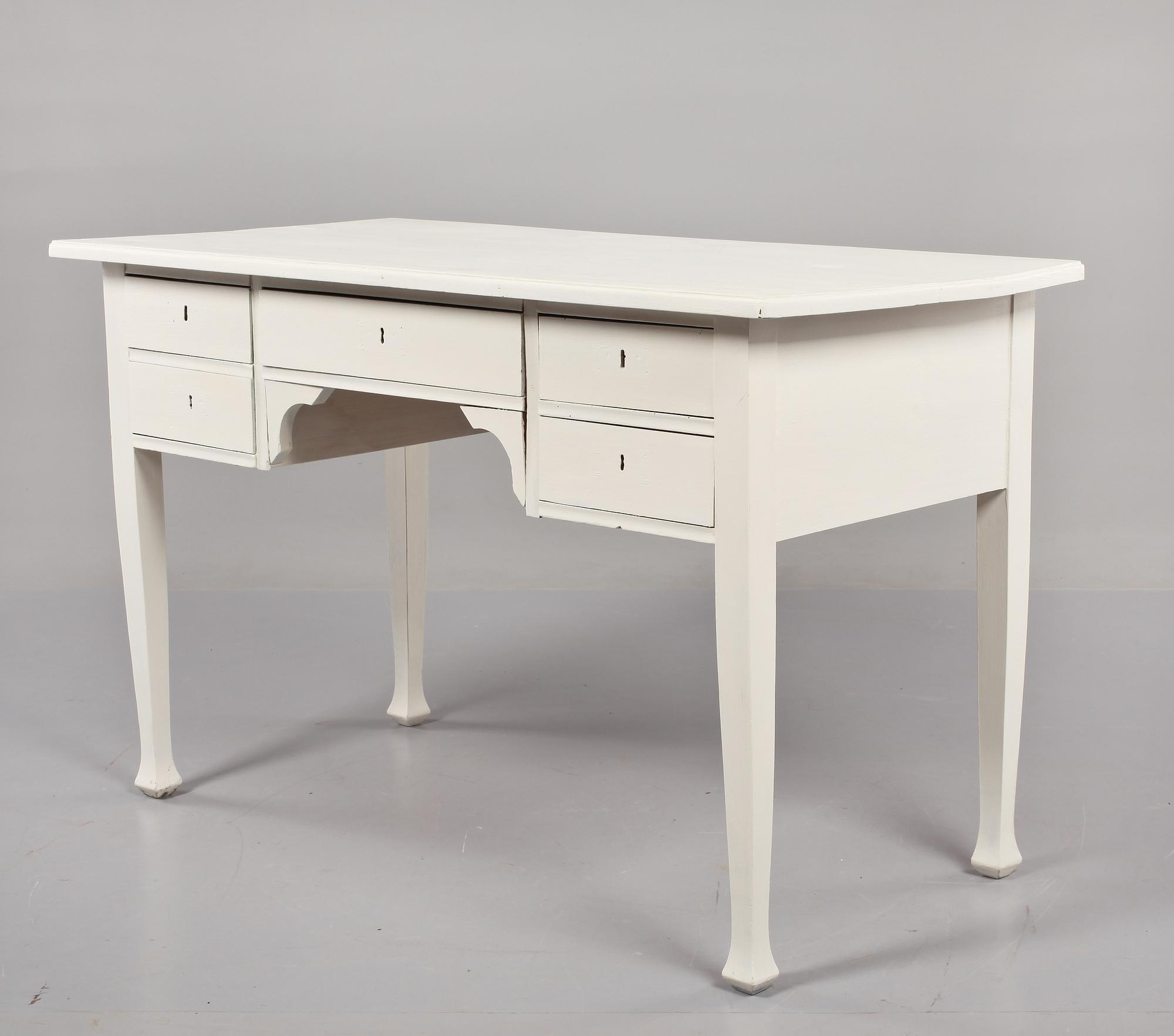 SKRIVBORD, omkring 1900-talets mitt.