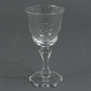 Elis Bergh, a 38-piece 'Gustaf Adolf' glass service, Kosta.