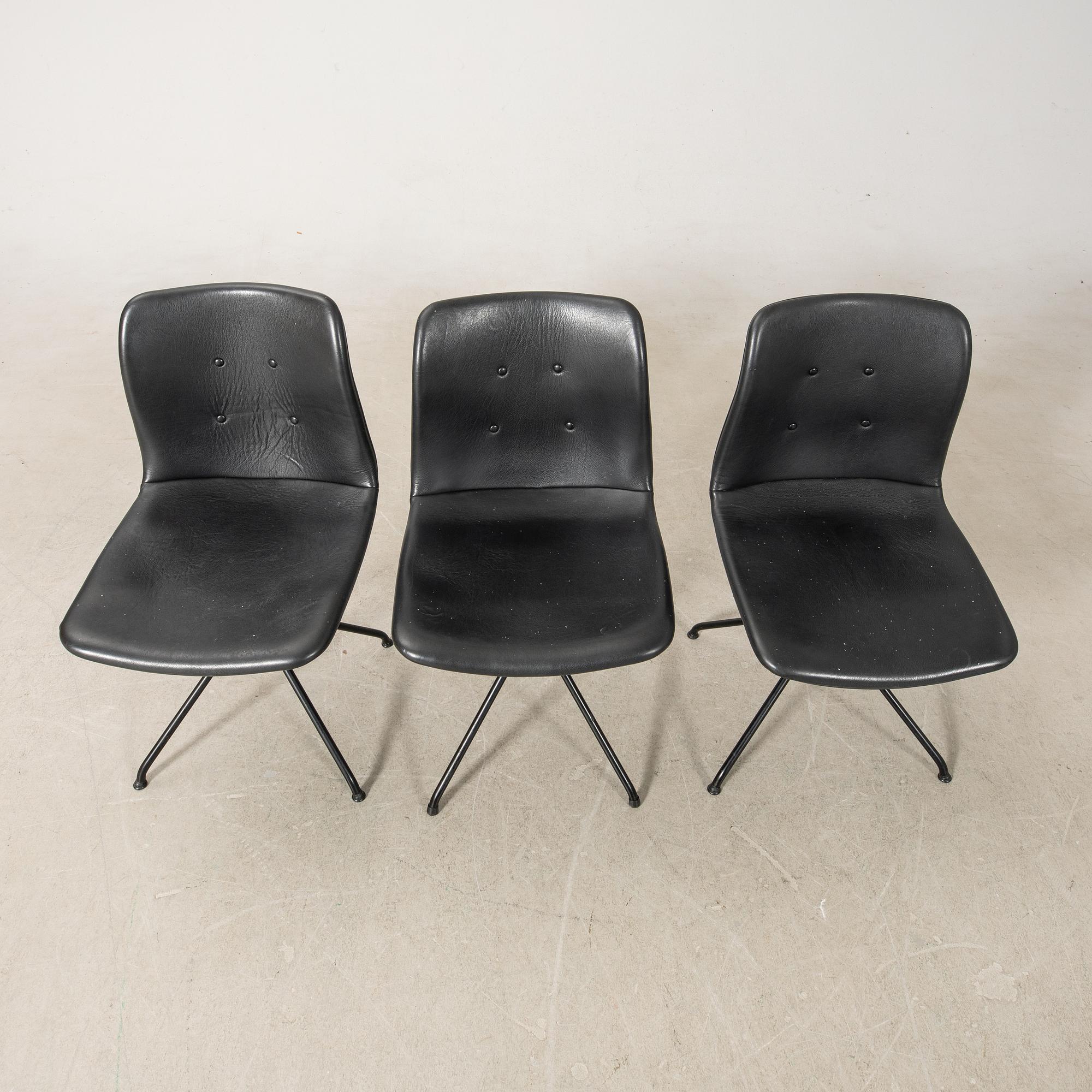 Bent Hansen, chairs, 3 pcs, 'Primum', Denmark, 21st century.