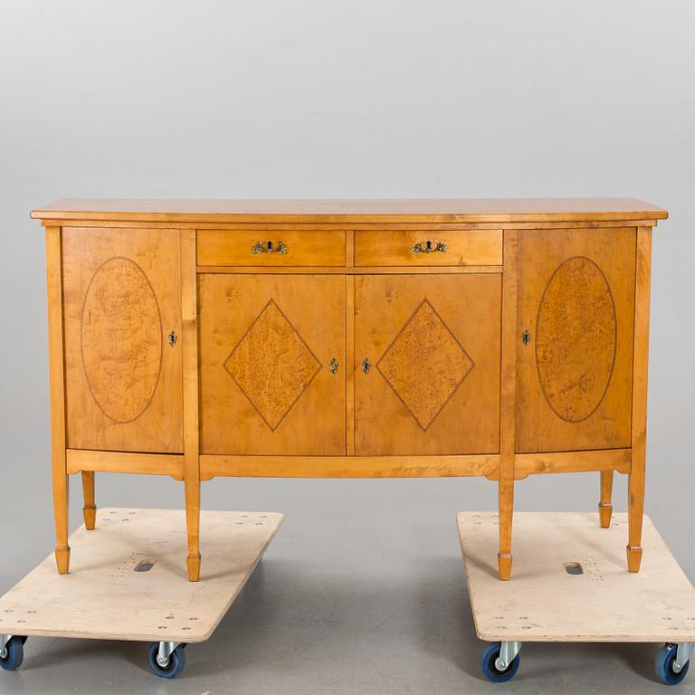 A REGENCY STYLE SIDEBOARD, first half of 20th century.