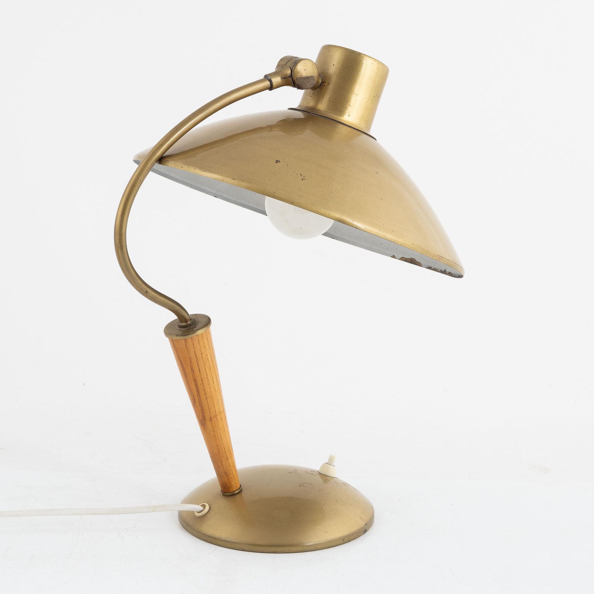 Malmö Metallvarufabrik, a table lamp, model '3932', 1940-50s. Provenance Sven Lundh.