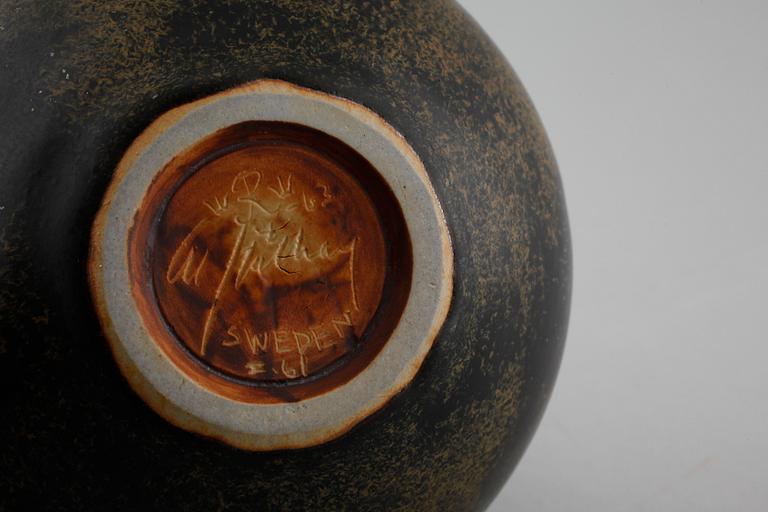 Unique stoneware vase by CARL-HARRY STÅLHANE, Rörstrand, signed and dated -63.