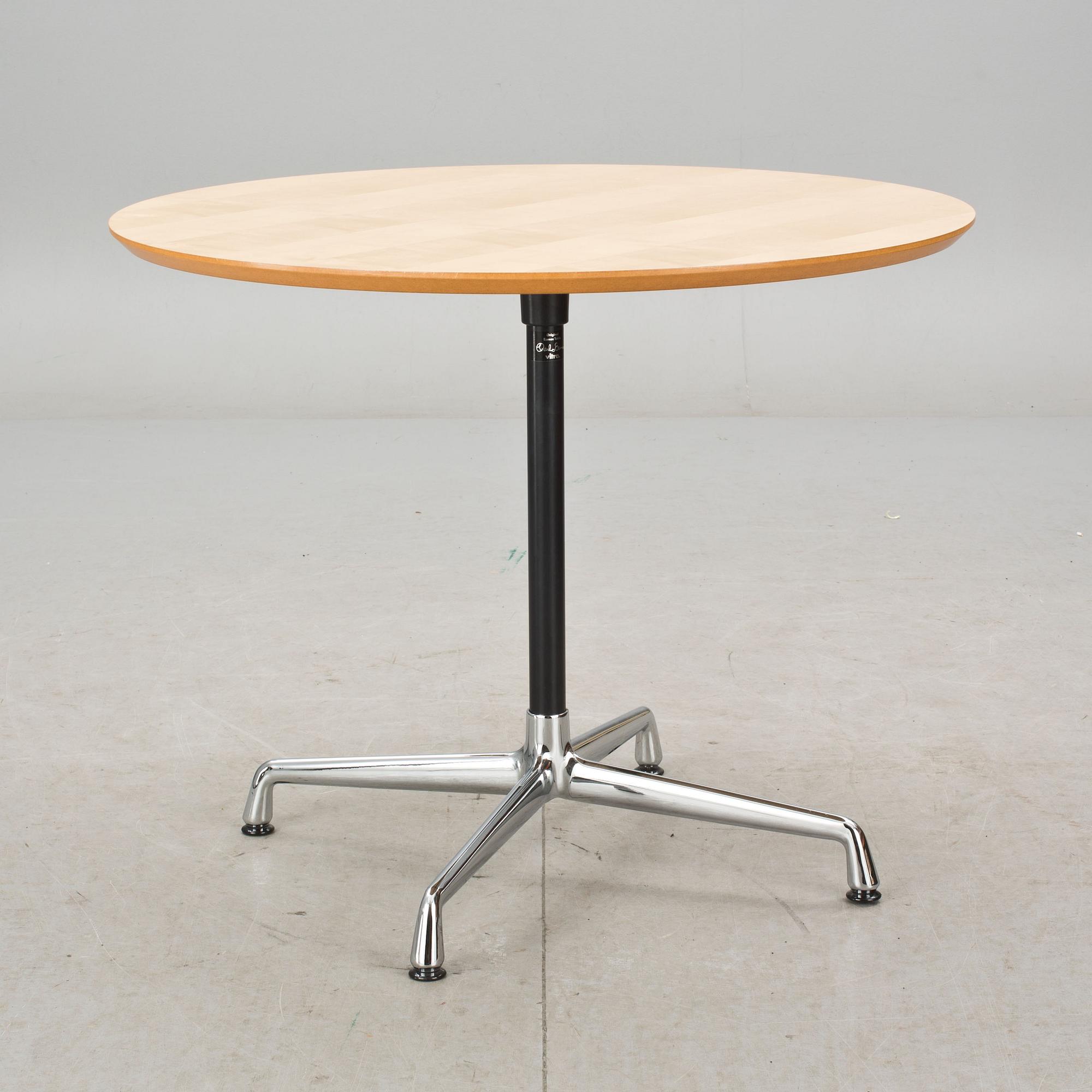 BORD, Charles & Ray Eames för Vitra.
