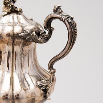 A Finnish neo rococo silver samovar by Anders Wilhelm Felixsson, Lovisa 1851.