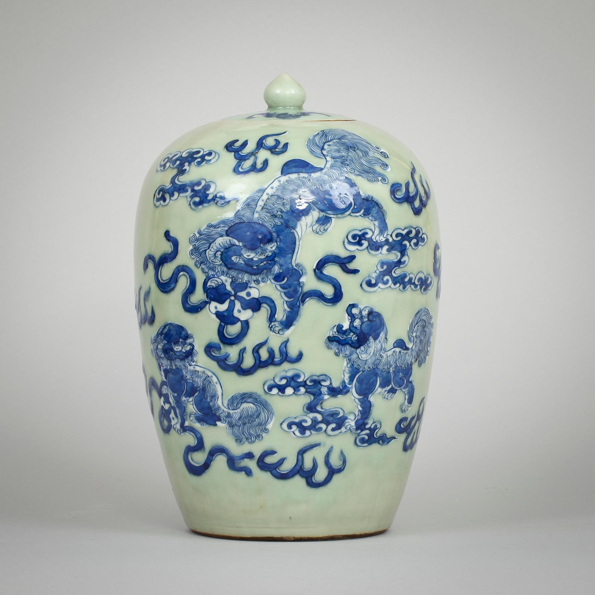 LOCKURNA, porslin, Kina, 1800/1900-tal.