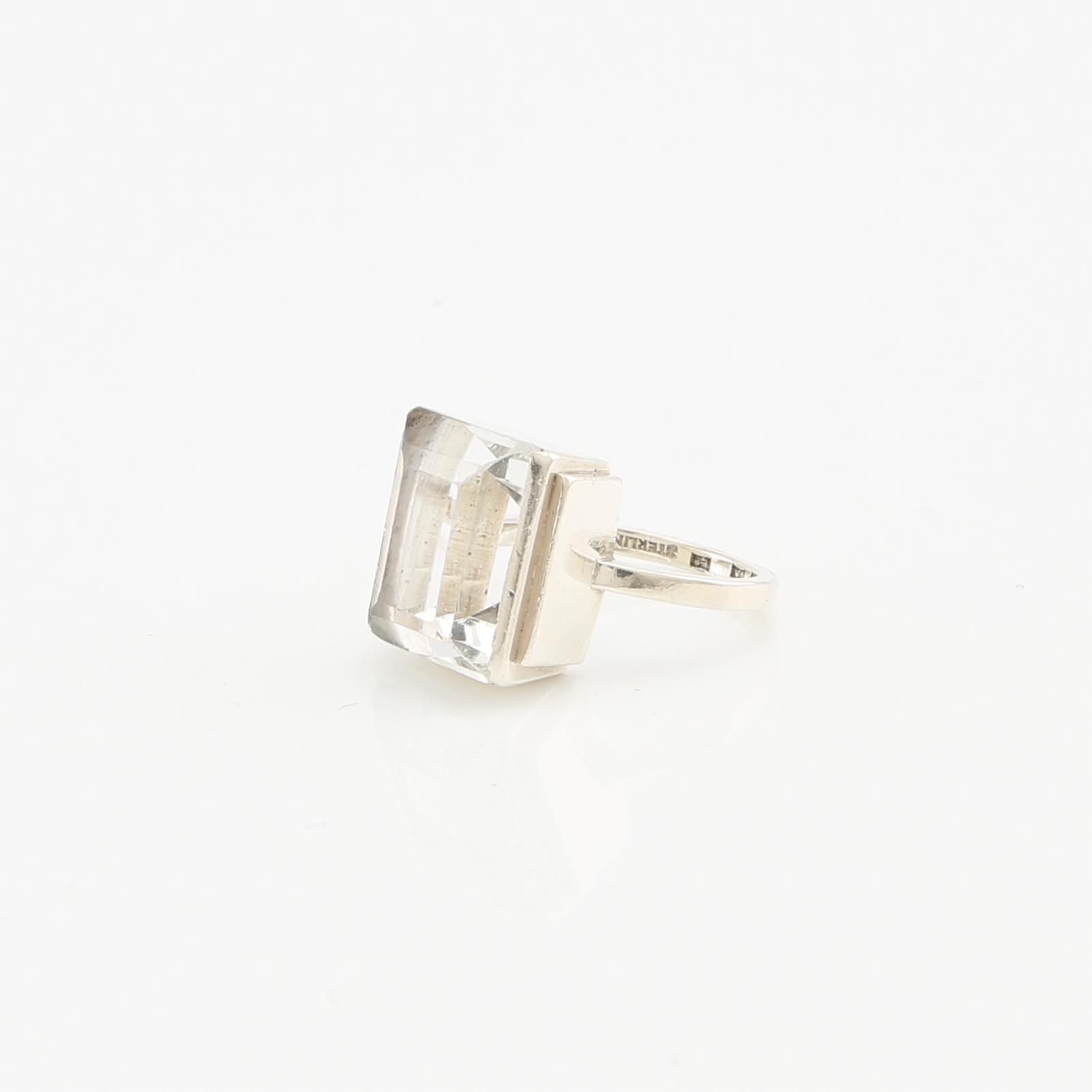 Wiwen Nilsson, ring sterling silver med trappslipad bergkristall, Lund 1947.