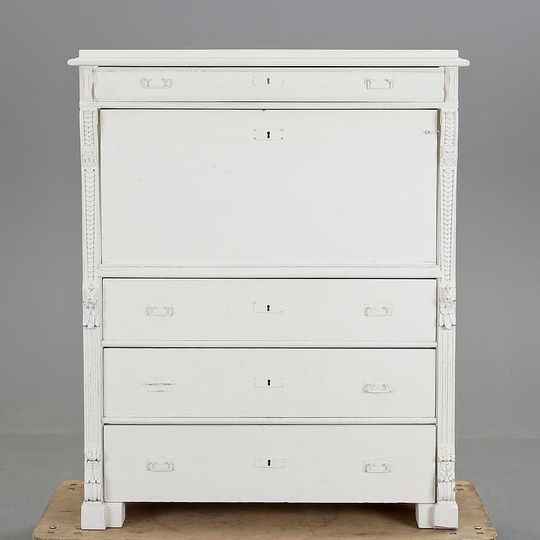 CHIFFONJÉ, modern tillverkning.