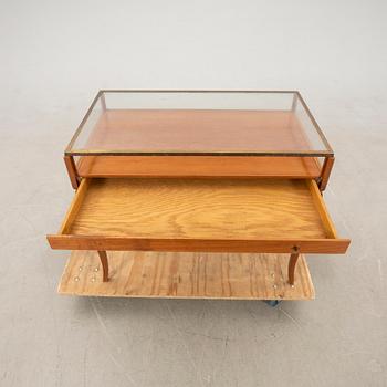 Display table Rococo style, first half of the 20th century.