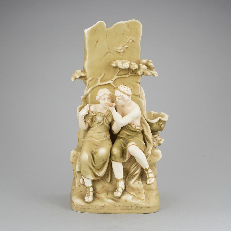 VAS, flintgods, möjligen Royal Dux, omkring 1900.