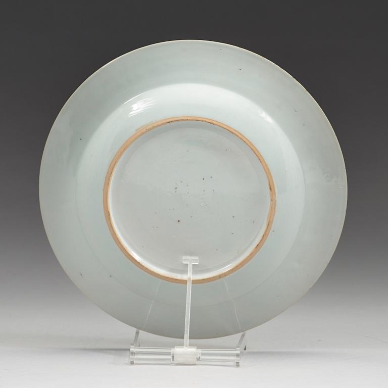 A set of 9 export porcelain famille rose 'double peacock' dinner plates, Qing dynasty, Qianlong (1736-1795).