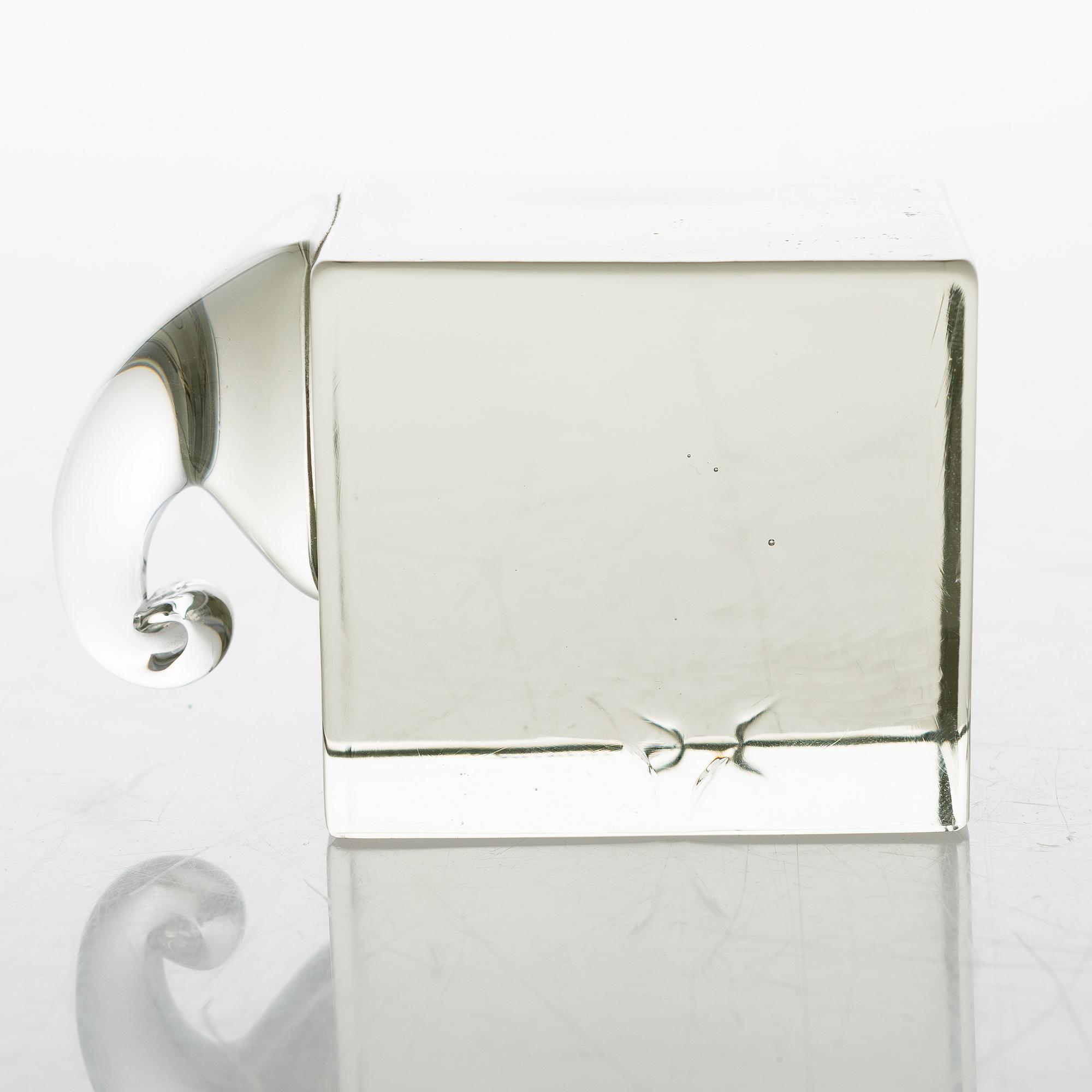 OIVA TOIKKA, glass sculpture signed O.Toikka Nuutajärvi Notsjö -65 Finland.