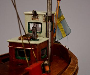 BÅTMODELL, trä, 1900-talets första hälft.