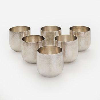 Tapio Wirkkala, A set of six 'TW 469' silver beakers, Kultakeskus, Hämeenlinna 1978 and 1979.