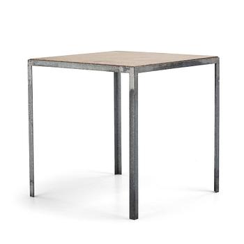 Stina Lindholm, trädgårdsbord, ”N–table”, Skulpturfabriken, samtida produktion.