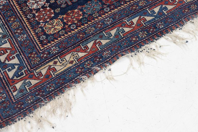 An antique Bidjov, Eastern Caucasus, approx. 201 x 134 cm.