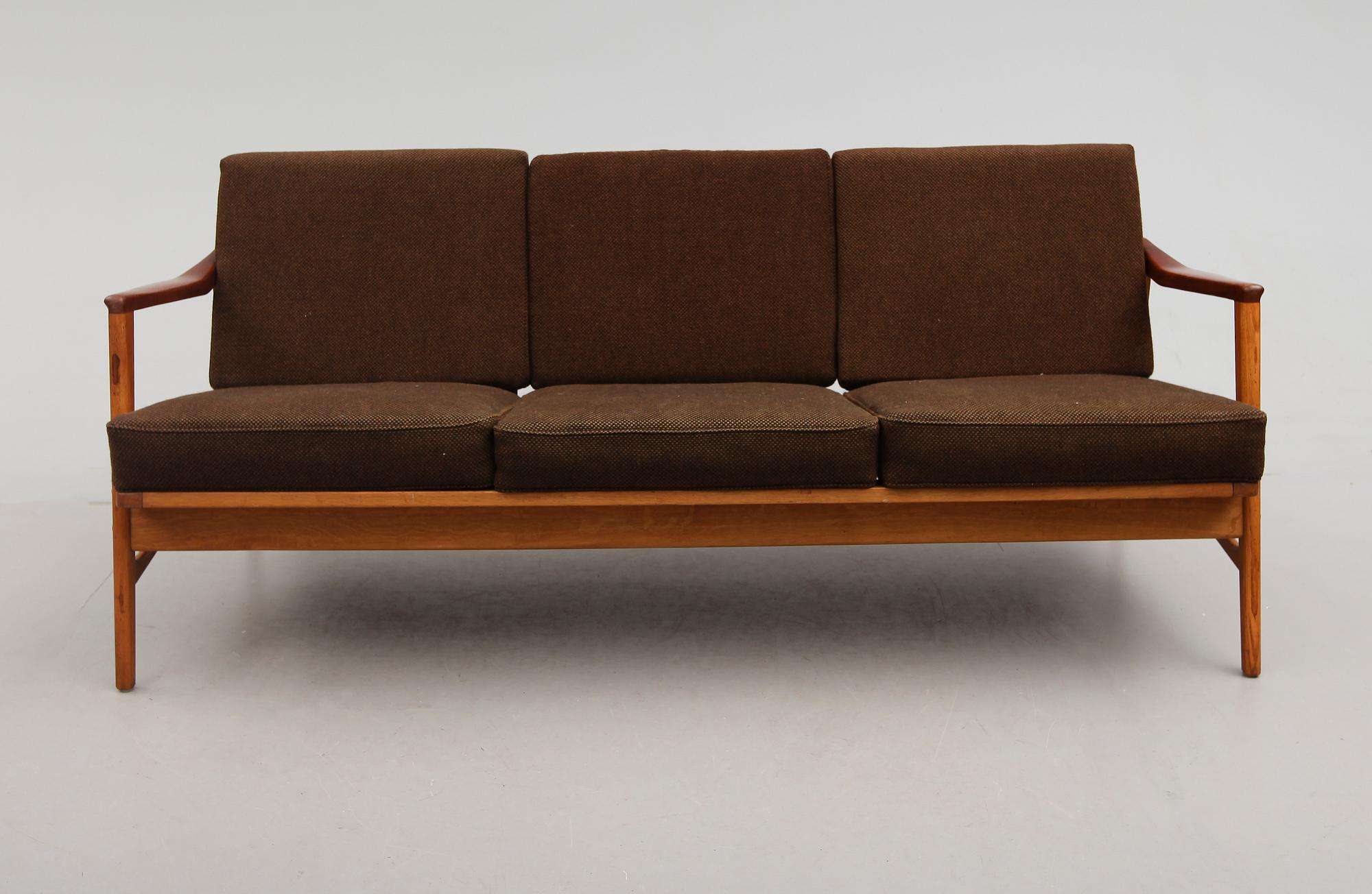 SOFFA, 1900-talets mitt.