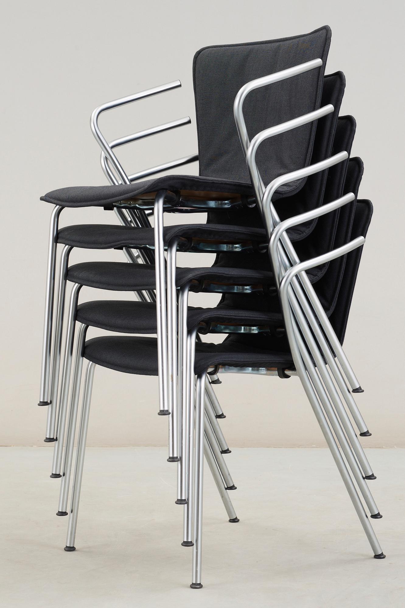 KARMSTOLAR, 5st, "Vico Duo", Vico Magistretti för Fritz Hansen, 2001.