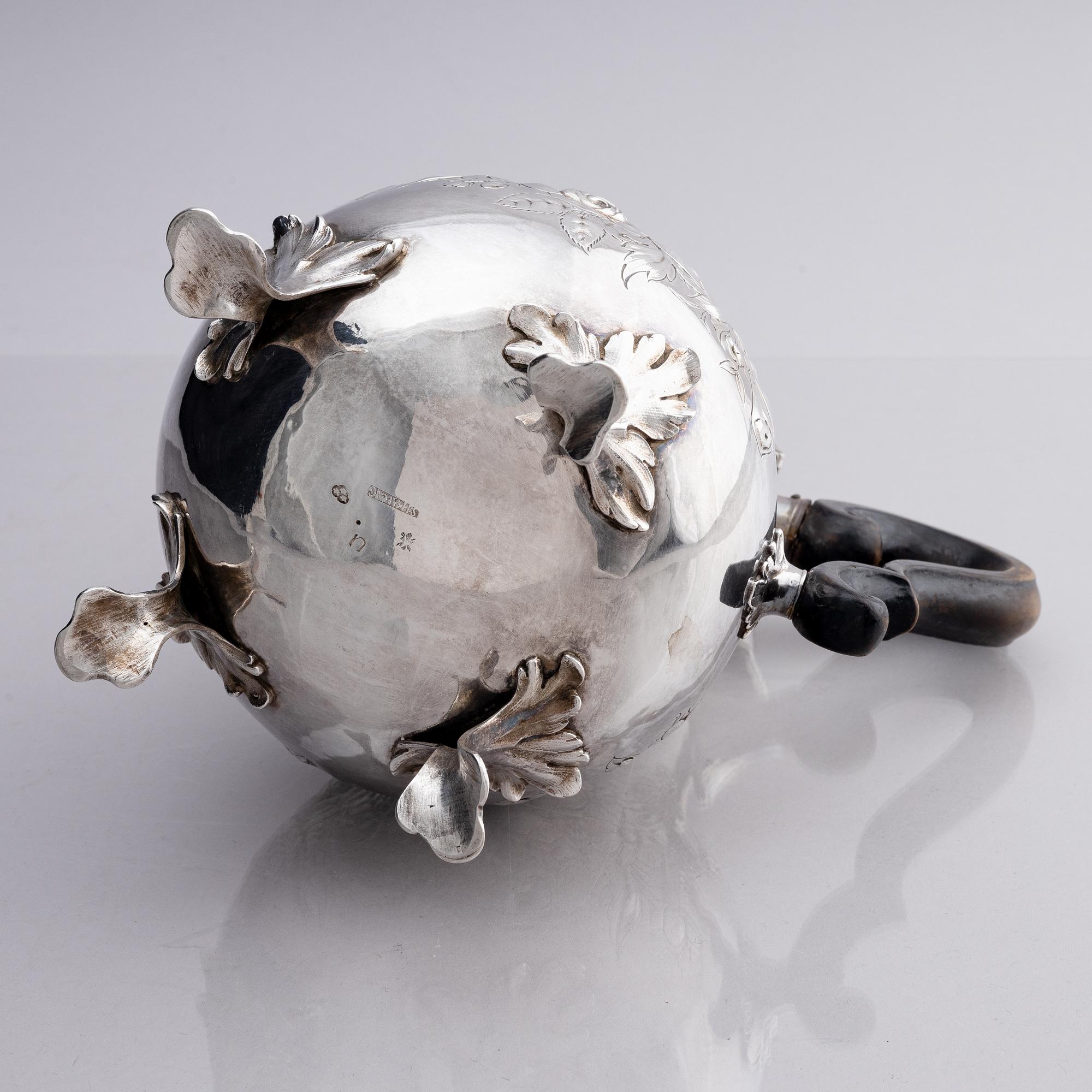 A Swedish 18th century silver coffee-pot, mark of Stephan Halling, Örebro 1778.